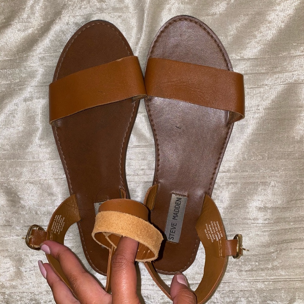 Steve Madden sandals leather